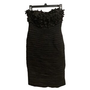 Romeo & Juliet Couture Ruched Bodycon Party Dress‎ Black Strapless